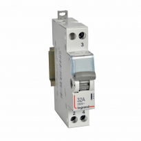 PRZEŁĄCZNIK POJEDYNCZY Z PUNKTEM NEUTRALNYM 32AFR 321 - LEGRAND - 412902