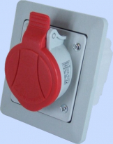GNIZADO SKOŚNE PODTYNKOWE 16A 5P 400V Z RAMKĄ CZERWONY  - ELEKTROMET DZIERŻONIÓW - 921850