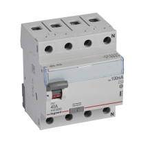 WYŁĄCZNIK RÓŻNICOWY 40A/100MA 4 BIEGUNY TYP AC P304 - LEGRAND - 411718