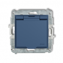 Mechanizm gniazda bryzgoszczelnego z uziemieniem 2P+Z (klapka navy blue, przesłony torów prądowych) podtynkowy IP 44, 16A 250V~ ICON navy blue - KARLIK - 64IGPB-1zp