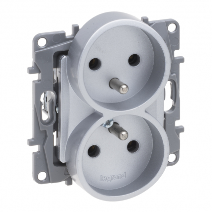 NILOE SELECTION - GNIAZDO 2 X 2P+Z DO RAMEK WIELOKROTNYCH (BEZ PRZESŁONY, ZACISKI ŚRUBOWE) ALUMINIUM - LEGRAND - 762135